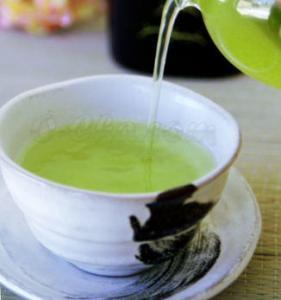 Yeşil Çay ve Anason Çayı